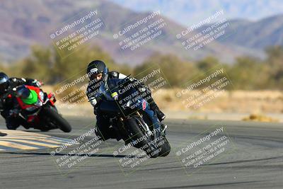 media/Jan-09-2022-SoCal Trackdays (Sun) [[2b1fec8404]]/Turn 14 (10am)/